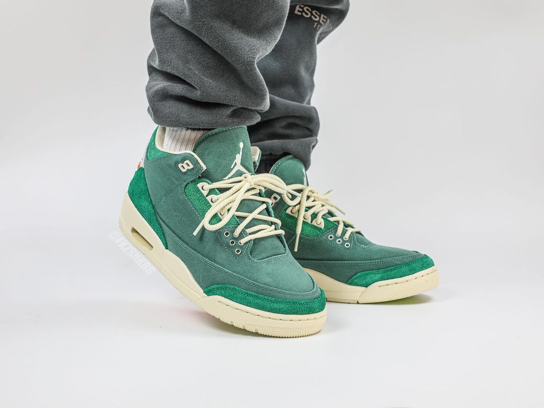 Nina Chanel Abney x Air Jordan 3 Nina Chanel Abney x Air Jordan 3