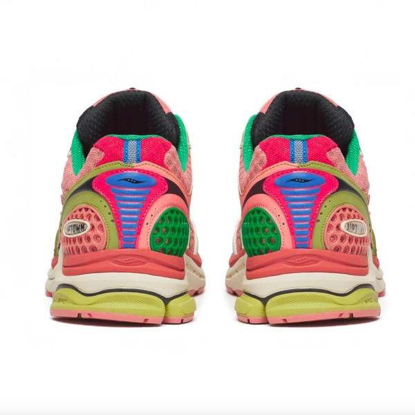 Jae Tips x Saucony ProGrid Triumph 4 "Peach" (S70966-2) Erscheinungsdatum Jae Tips x Saucony ProGrid Triumph 4 "Peach" (S70966-2) Erscheinungsdatum