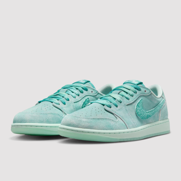Air Jordan 1 Low "Washed Teal" (W) (HQ8111-300) Release Date Air Jordan 1 Low "Washed Teal" (W) (HQ8111-300) Release Date