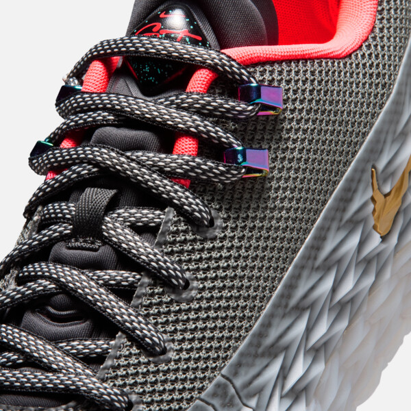 Nike ST Charge "Iron Grey" (IO8062-002) Erscheinungsdatum