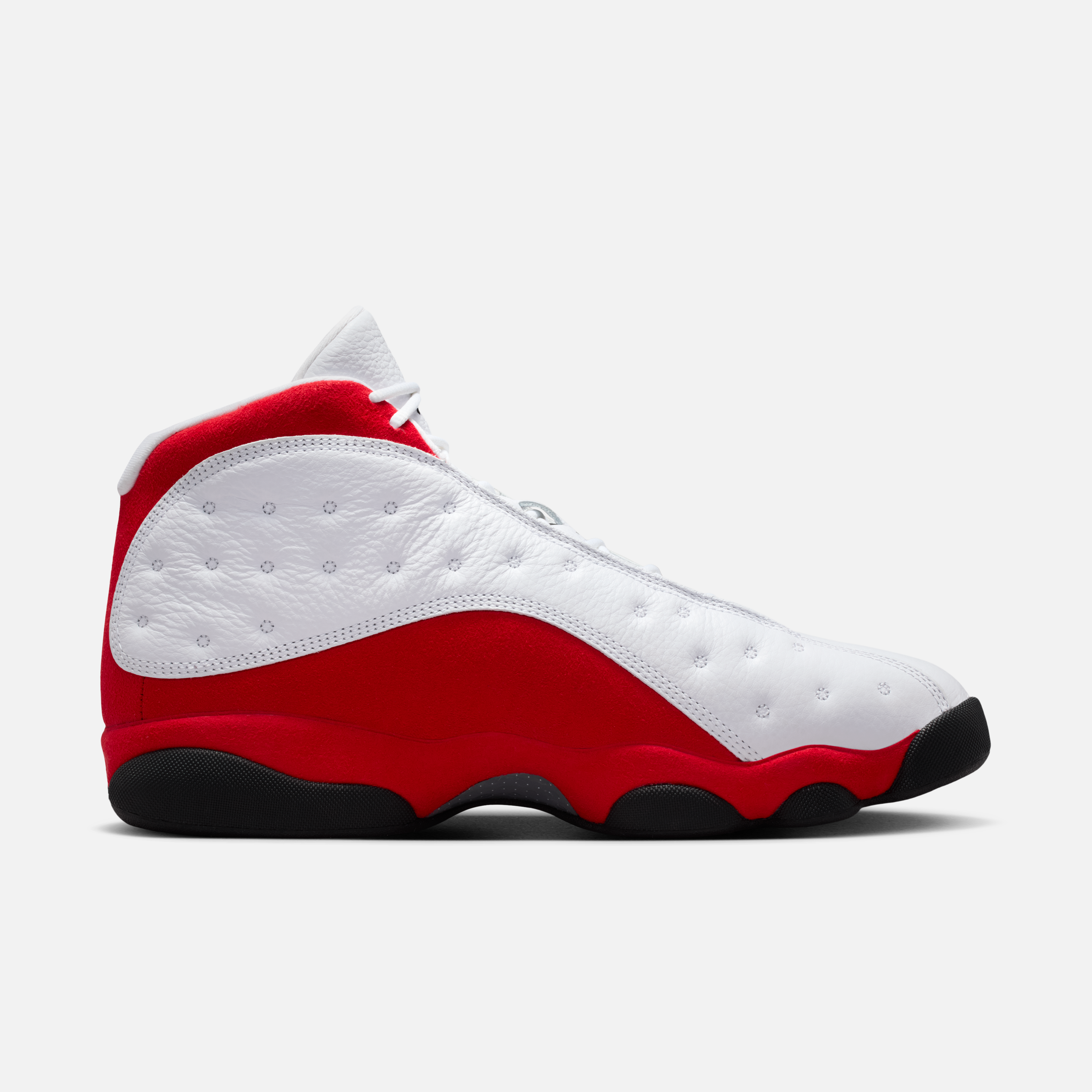 Air Jordan 13 Chicago official images