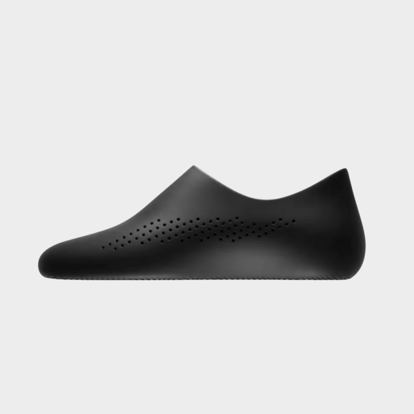 YEEZY AQ-1 "Black" (AQ011-001) Release Date YEEZY AQ-1 "Black" (AQ011-001) Release Date
