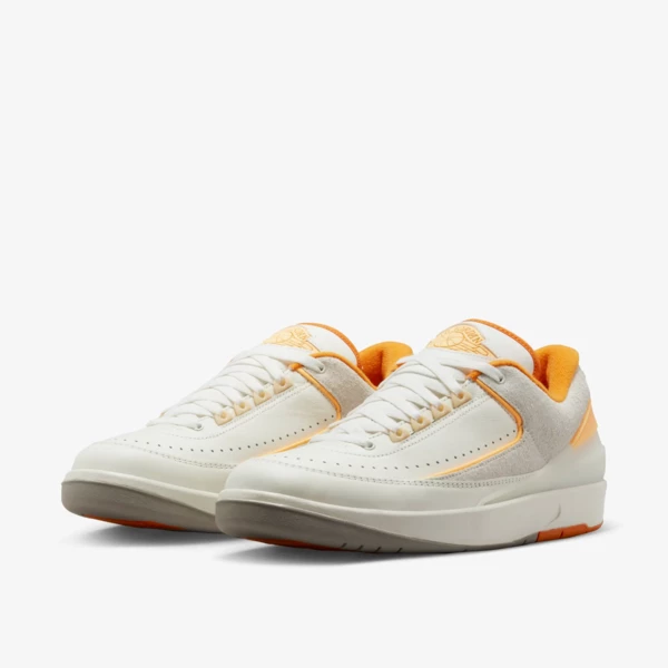 Air Jordan 2 Low 