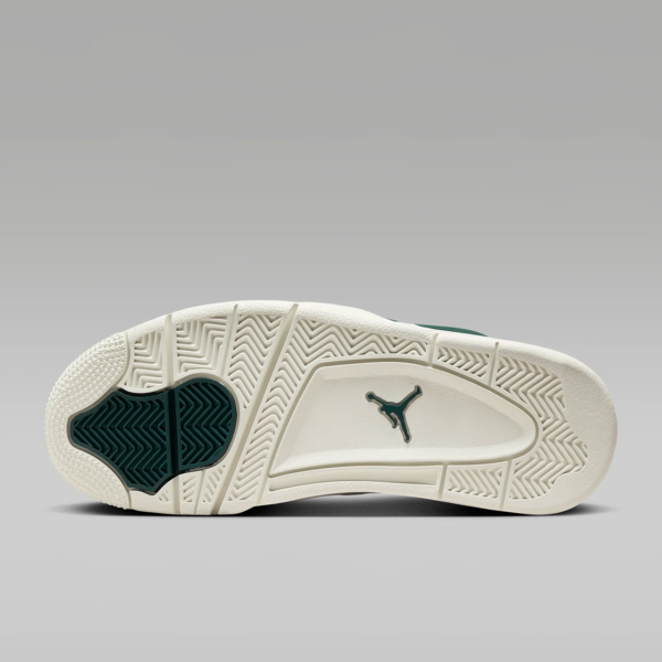 Air Jordan 4 RM 