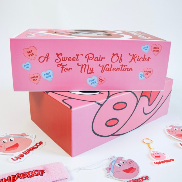 Unheardof x adidas Adistar Cushion 3 "Captain Piggy" (JS2974) Release Date Unheardof x adidas Adistar Cushion 3 "Captain Piggy" (JS2974) Release Date