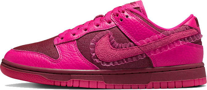 Nike WMNS Dunk Low “Valentines Day” Nike WMNS Dunk Low “Valentines Day”