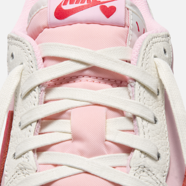 Travis Scott x Air Jordan 1 Low "Tropical Pink" (IQ7604-101) Erscheinungsdatum