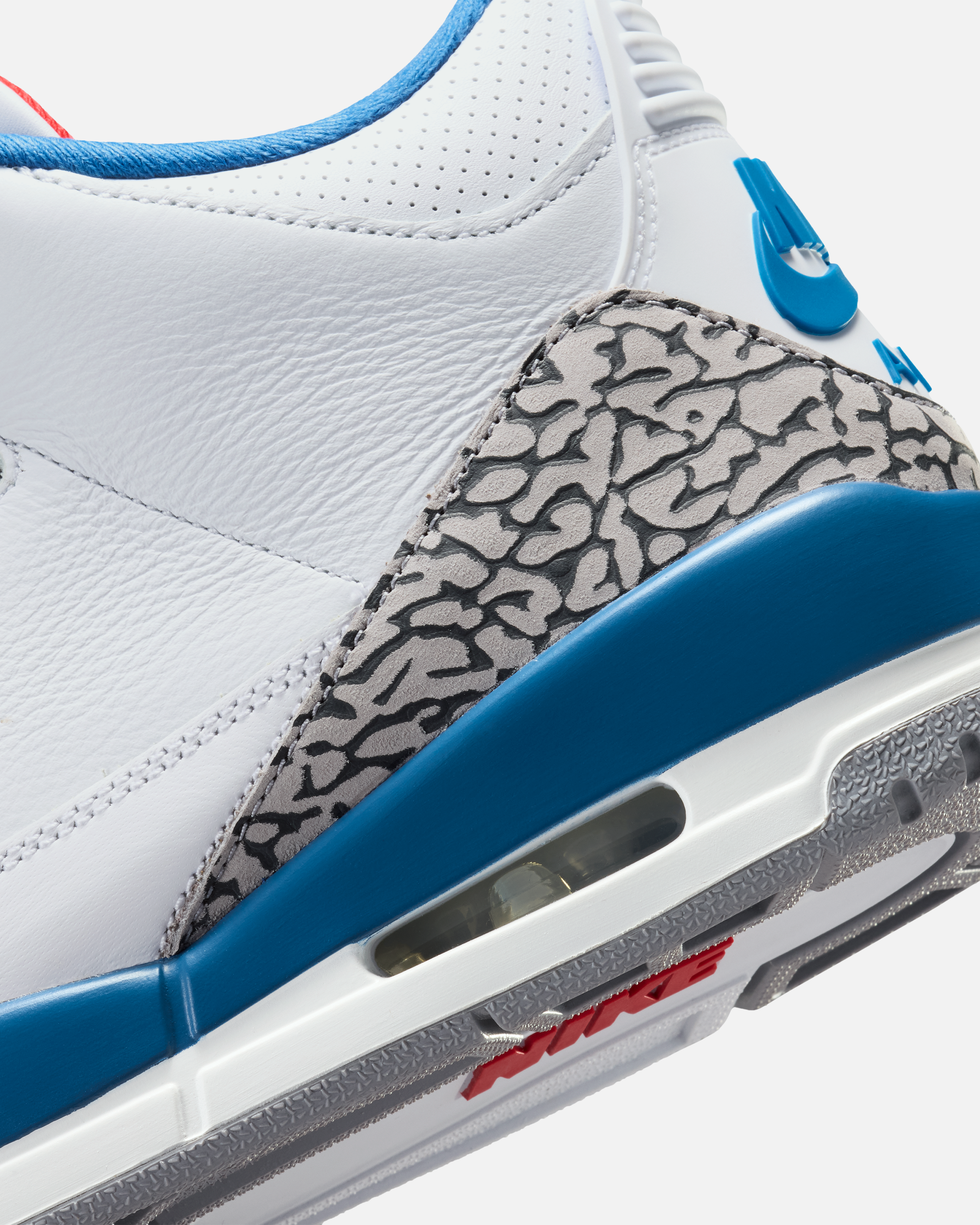 Air Jordan 3 "True Blue"
