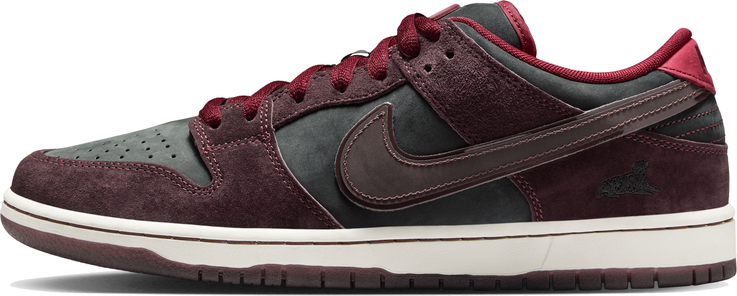 Division Street x Nike Dunk Low Lux “Oregon Black” | Raffle List