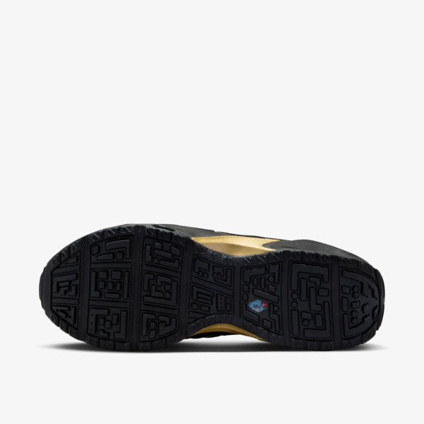 Nike Air Max SNDR "Black Metallic Gold" (HJ4130-002) Erscheinungsdatum