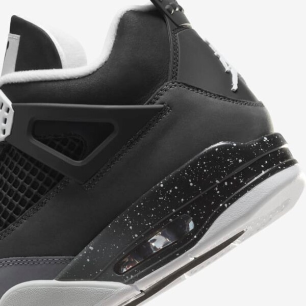 Air Jordan 4 "Fear" (FQ8138-002) Release Date