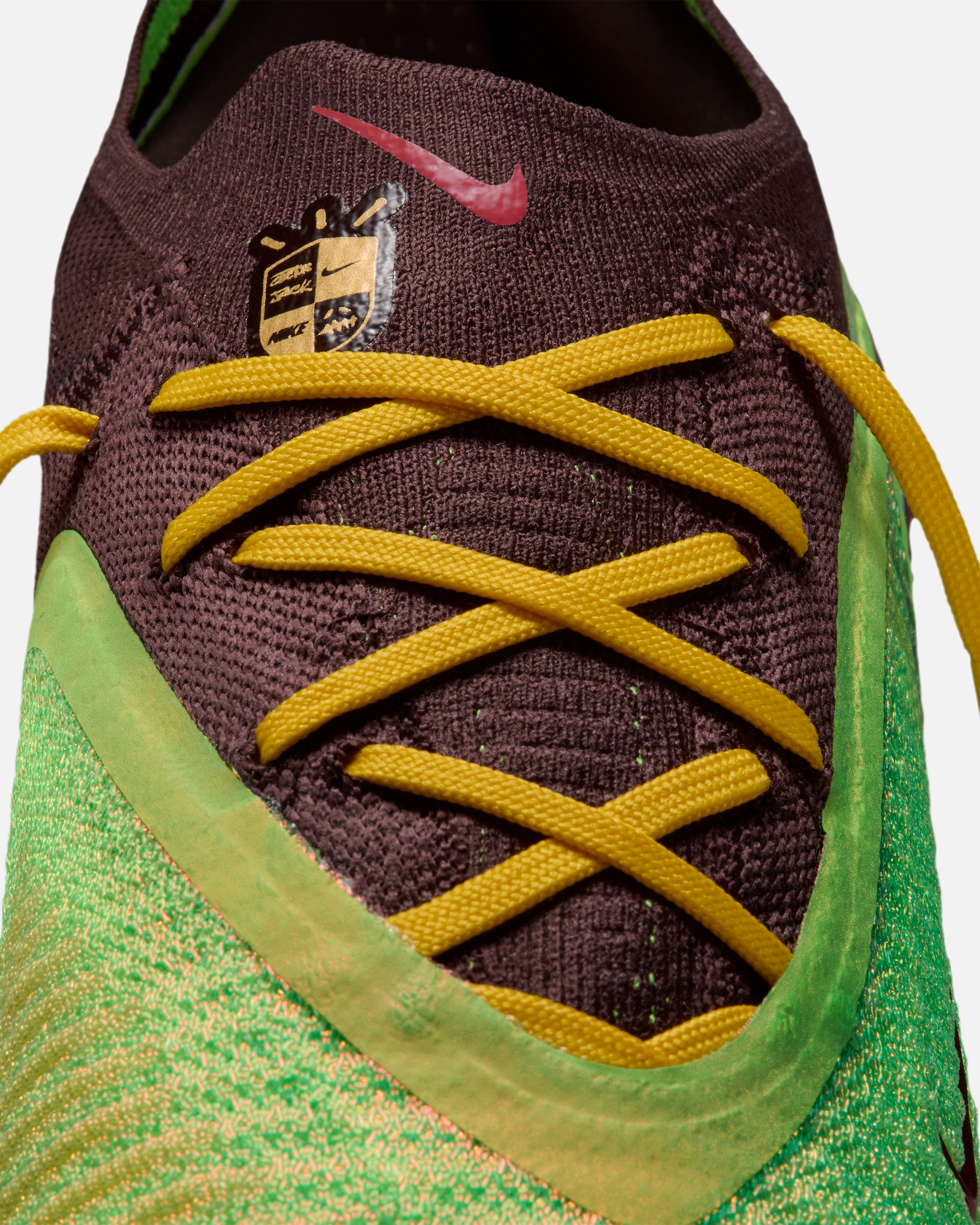 Travis Scott x Nike Phantom 6 Low Indoor Earth IV2037-900 Release Date