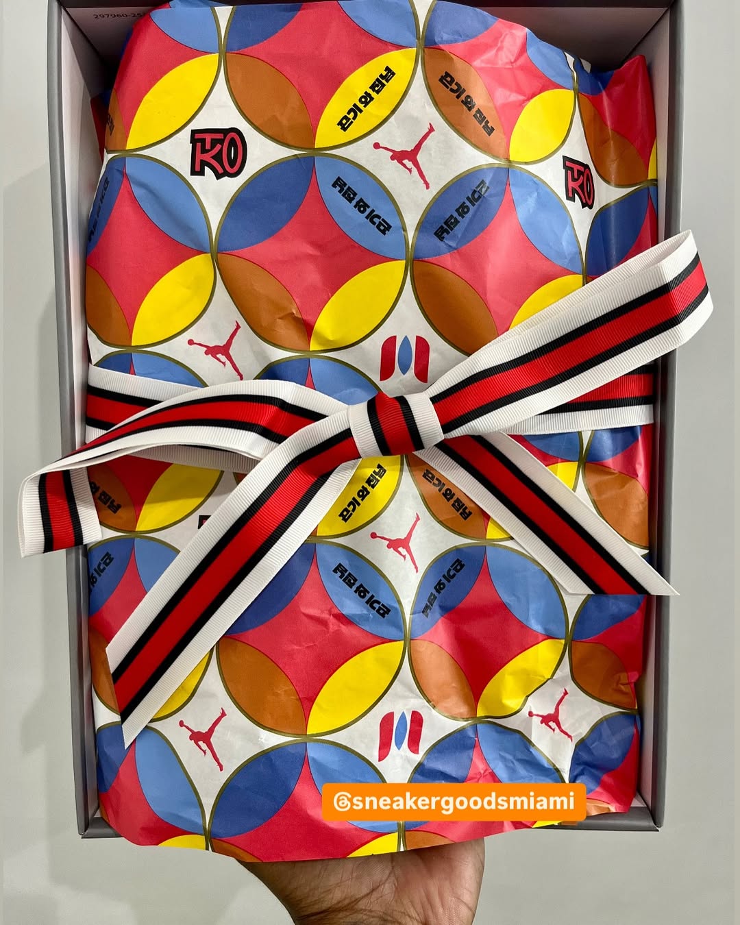 Custom gift packaging of Air Jordan 3 Seoul 2.0 featuring Korean graphics and ribbon