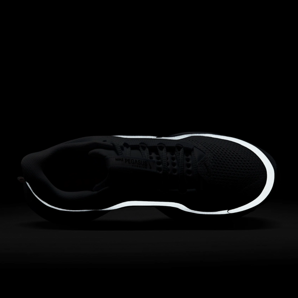 Nike Pegasus Premium "Persian Violet" (HQ2592-004) Release Date Nike Pegasus Premium "Persian Violet" (HQ2592-004) Release Date