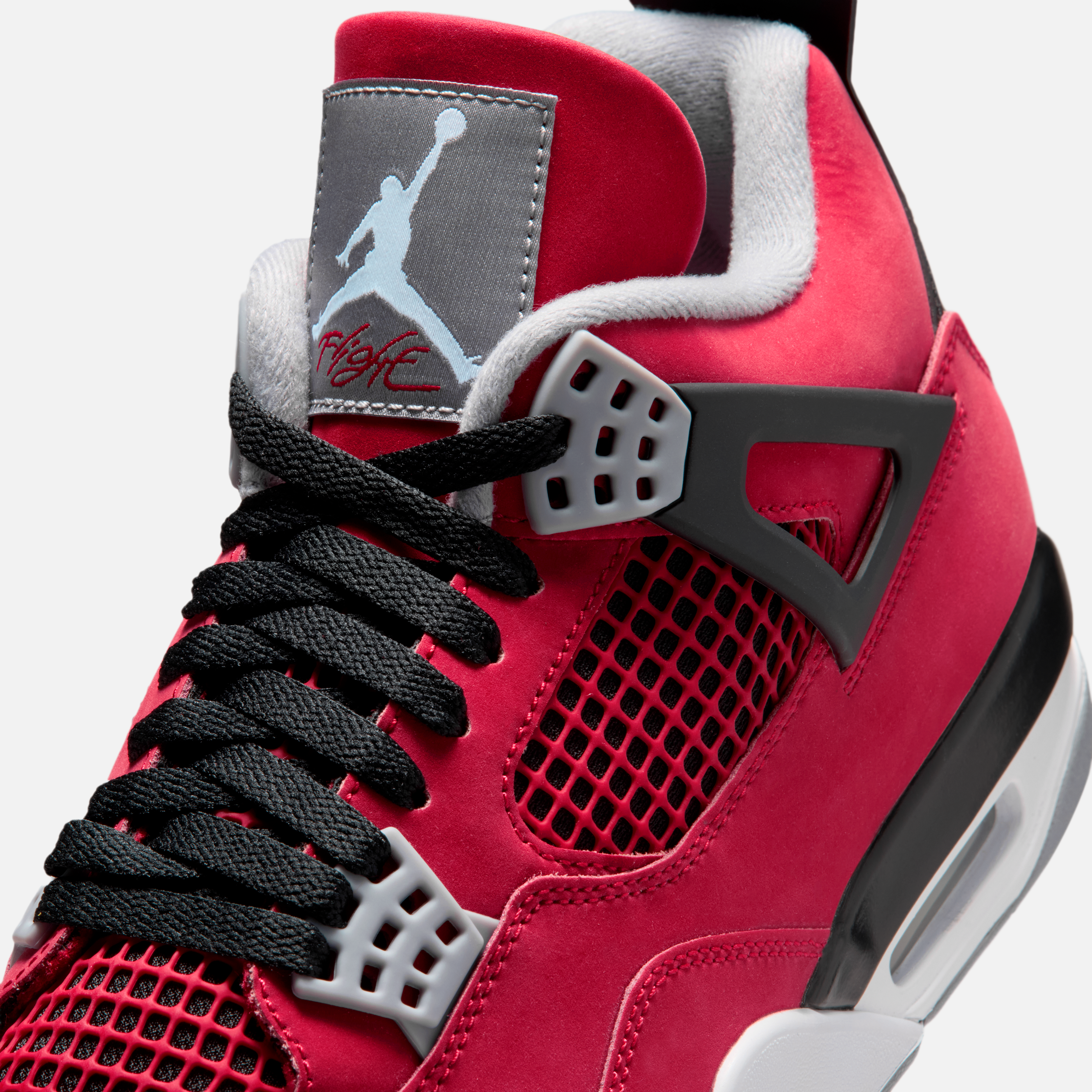 Air Jordan 4 Toro Bravo
