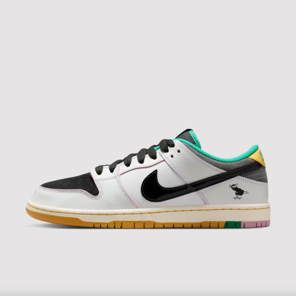 CSEF x Nike SB Dunk Low (HJ4132-100) Release Date CSEF x Nike SB Dunk Low (HJ4132-100) Release Date