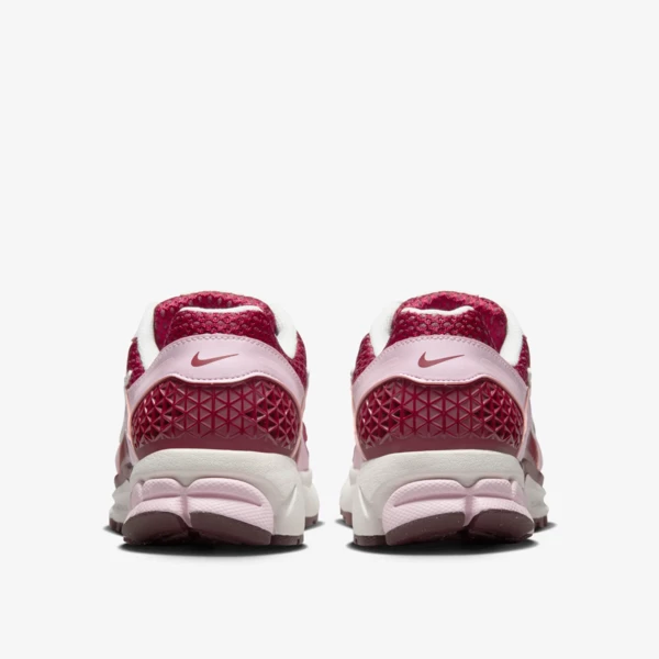 Nike Air Zoom Vomero 5 "Pink Foam Team Red" (FN7196-663) Erscheinungsdatum
