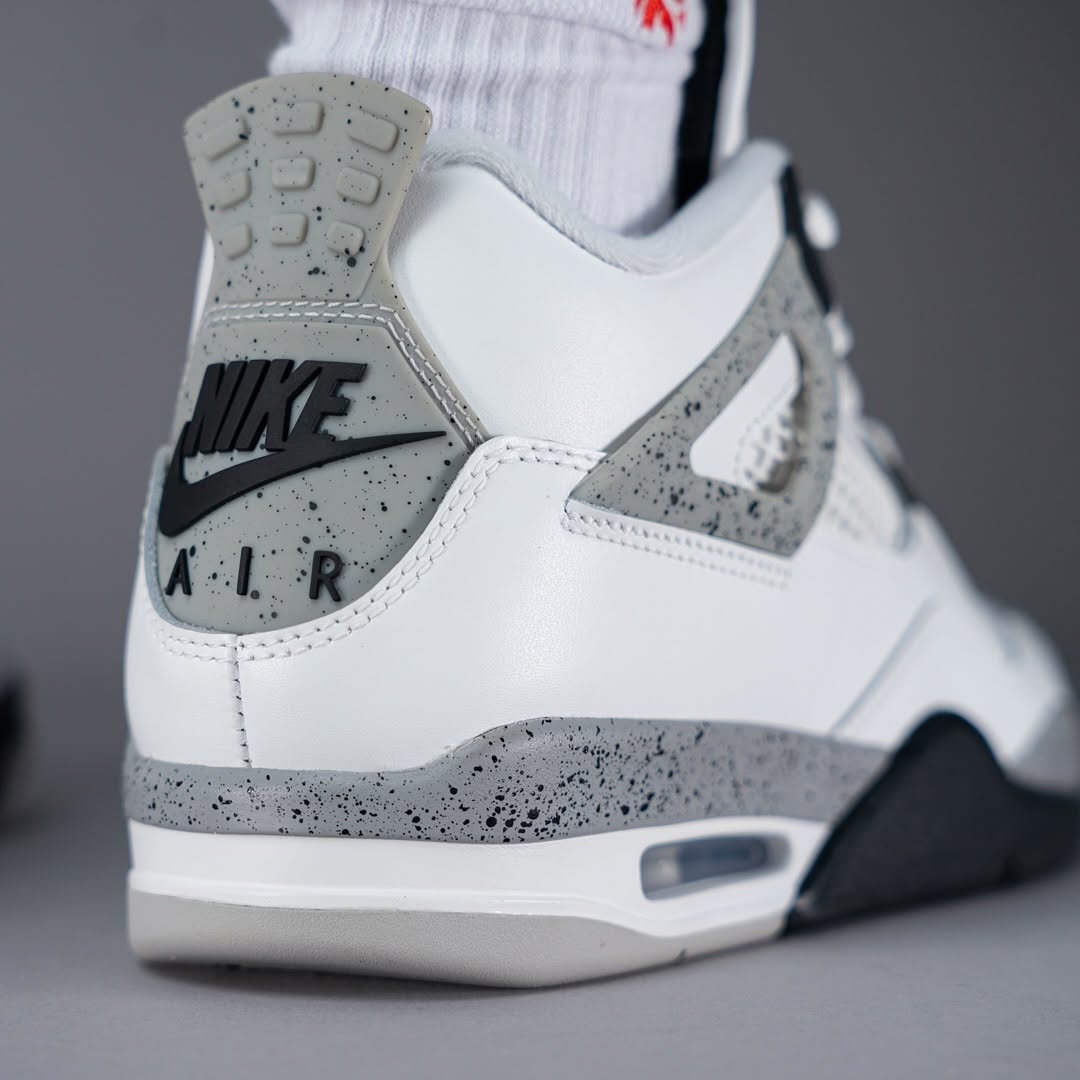 Air Jordan 4 "White Cement" Air Jordan 4 "White Cement"