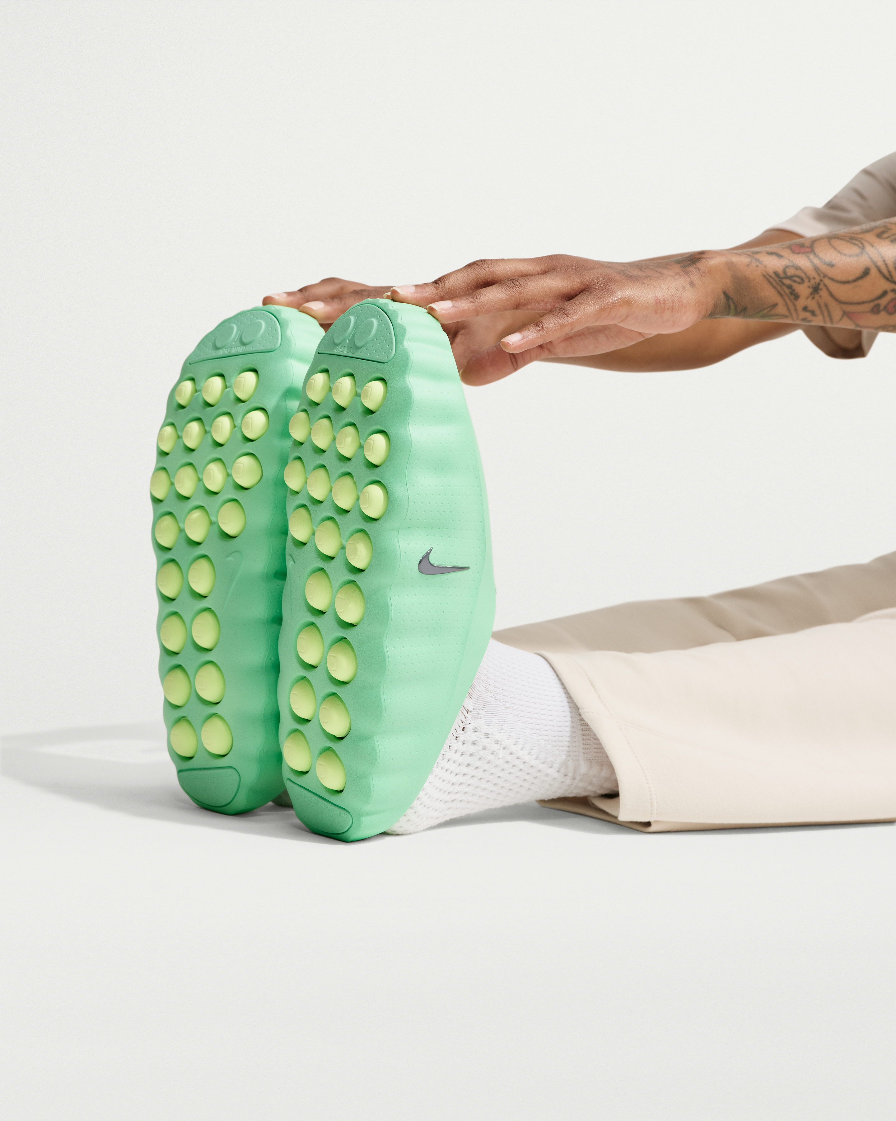 Nike Mind 001 Cucumber Calm