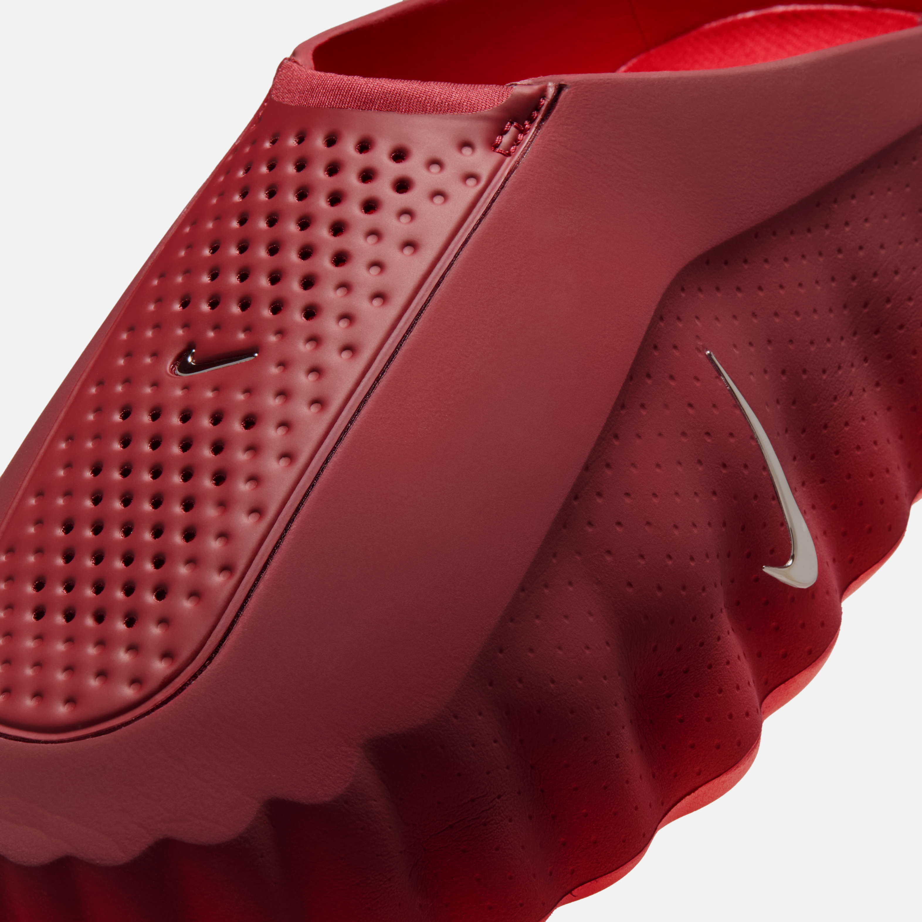 Nike Mind 001 Team Red official images