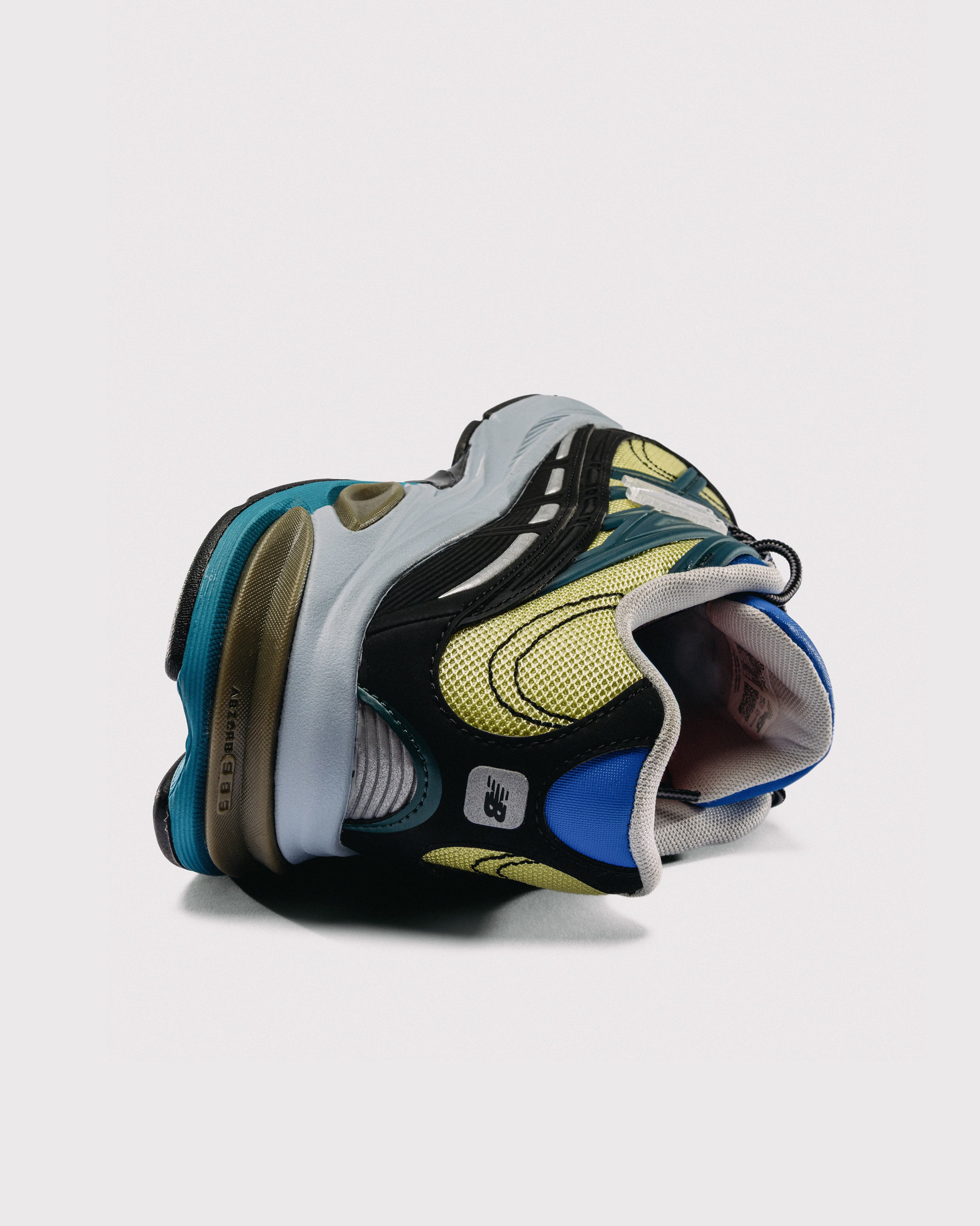 Action Bronson New Balance 2811 Mikročpske