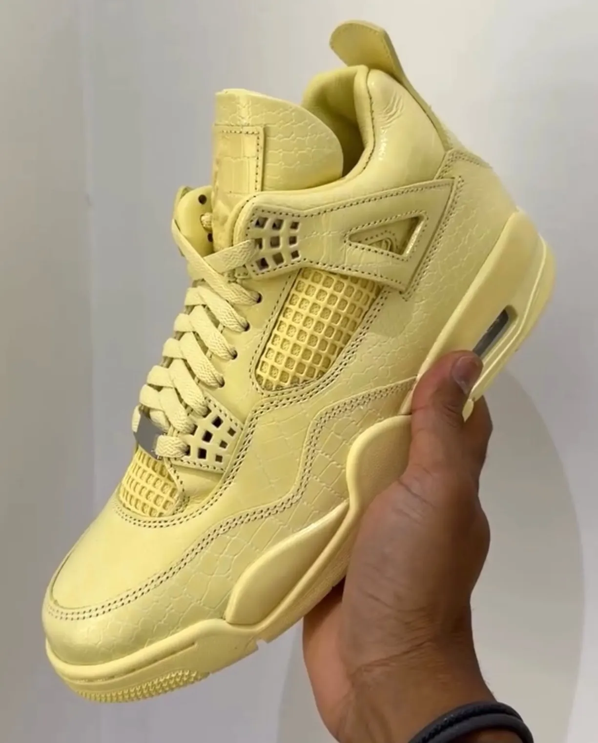 J Balvin Air Jordan 4 Lemonade J Balvin Air Jordan 4 Lemonade