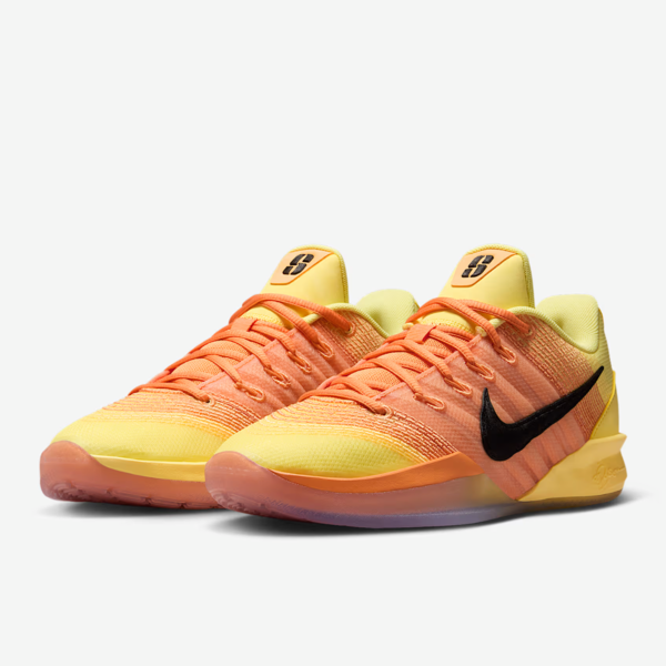 【美品】SABRINA VOYAGE 138cm × FLUS GSバイン S Nike Sabrina 2 SE GS Hesi Hitter Kids Youth Basketball