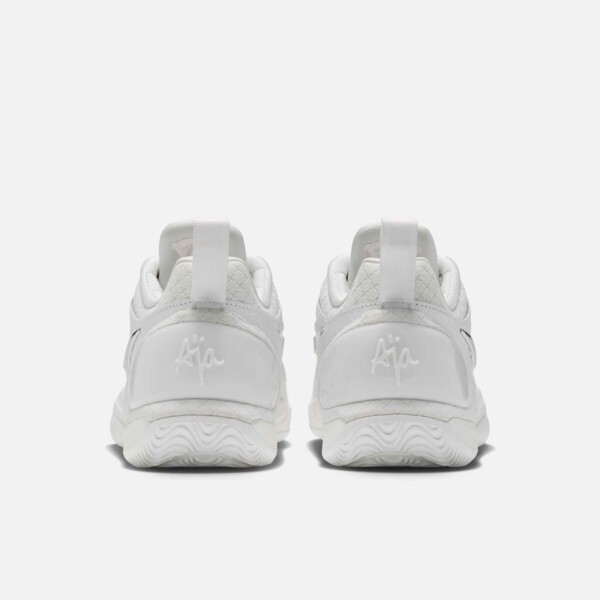 Nike A'Two "White Label" (IX1852-100) Release Date Nike A'Two "White Label" (IX1852-100) Release Date