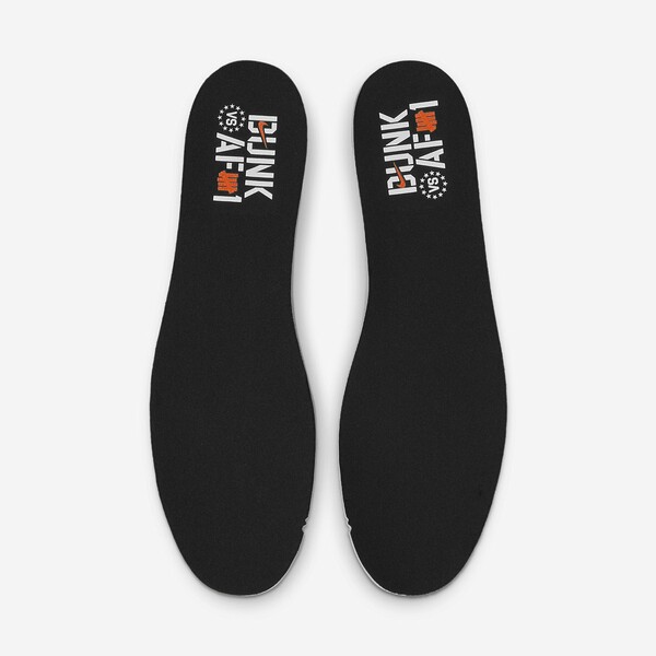 UNDEFEATED x Nike Dunk Low "Black" Dunk vs. AF1 (DO9329-001) Erscheinungsdatum