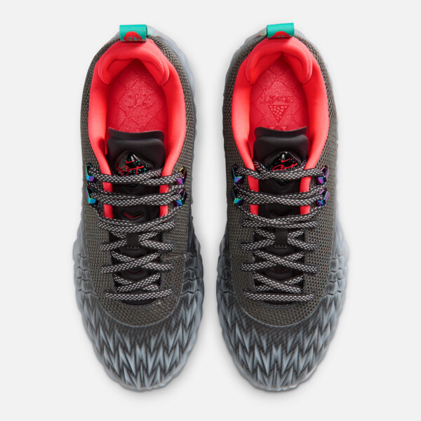 Nike ST Charge "Iron Grey" (IO8062-002) Erscheinungsdatum