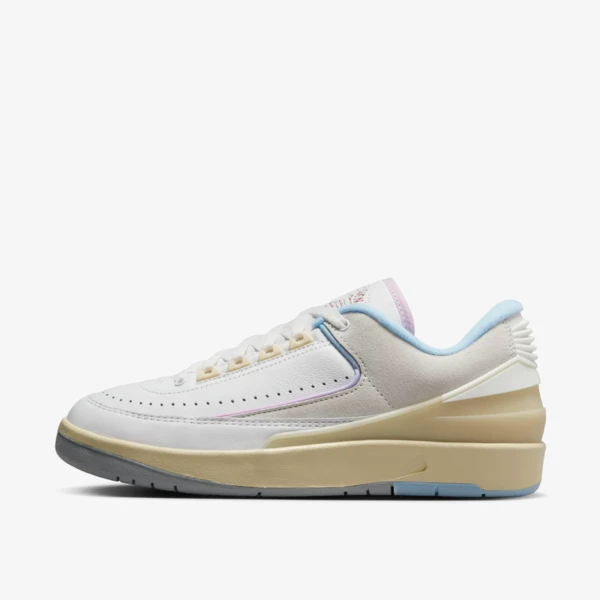 Air Jordan 2 Low "Look, Up in the Air" (W) (DX4401-146) Release Date Air Jordan 2 Low "Look, Up in the Air" (W) (DX4401-146) Release Date