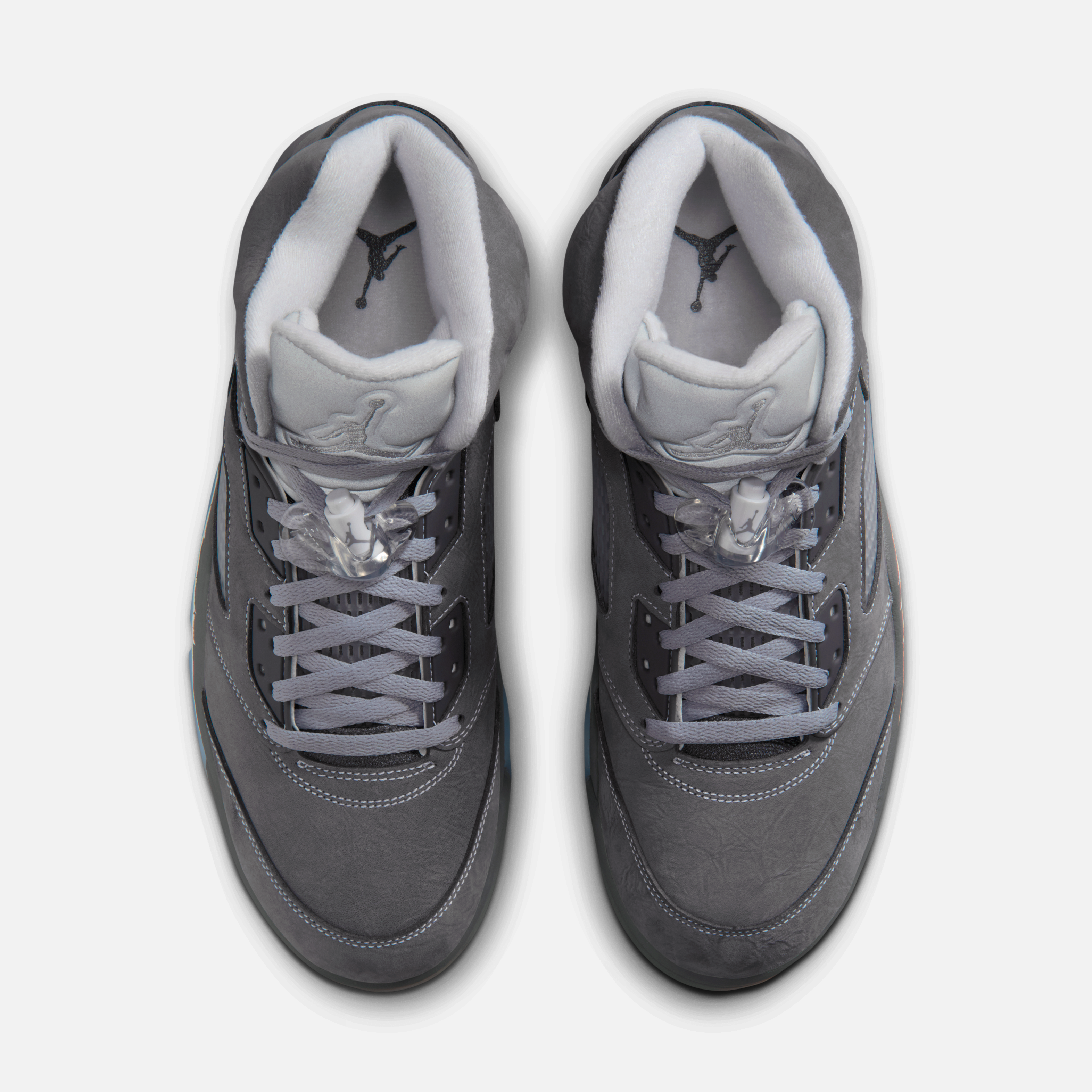 Air Jordan 5 Wolf Grey A Legendary Comeback: Air Jordan 5 “Wolf Grey” on-foot look 2