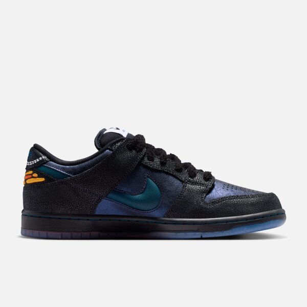 Bluetile x Nike SB Dunk Low "Monarch Butterfly" (IQ1323-001) Release Date