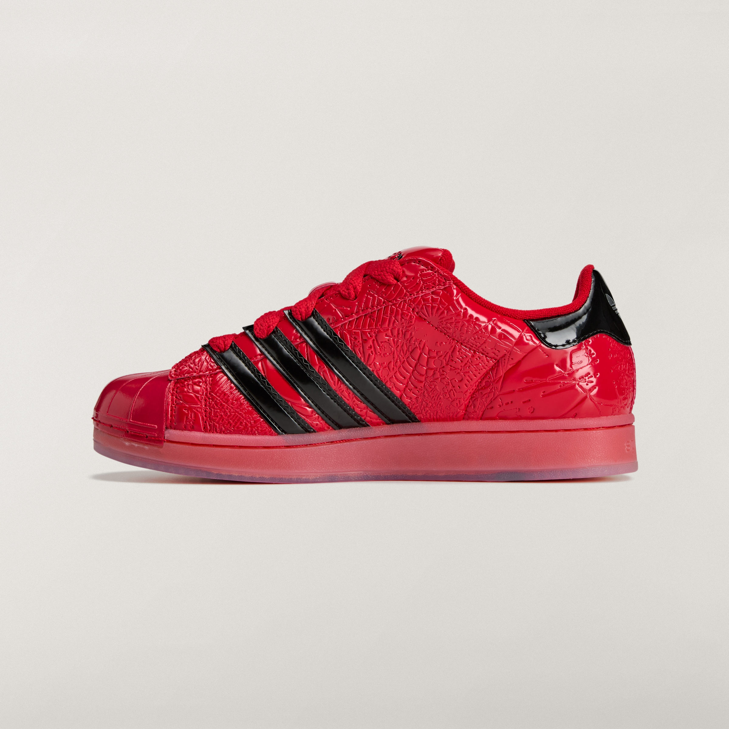 Sp5der adidas Superstar Red official look