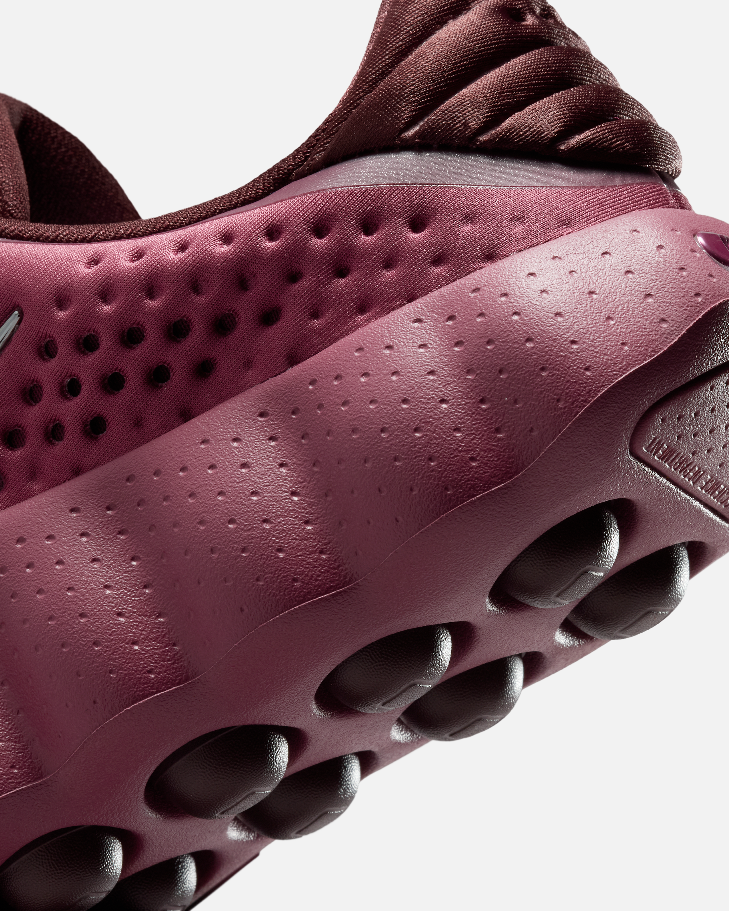 Nike Mind 002 "Pink Smoke" (W)