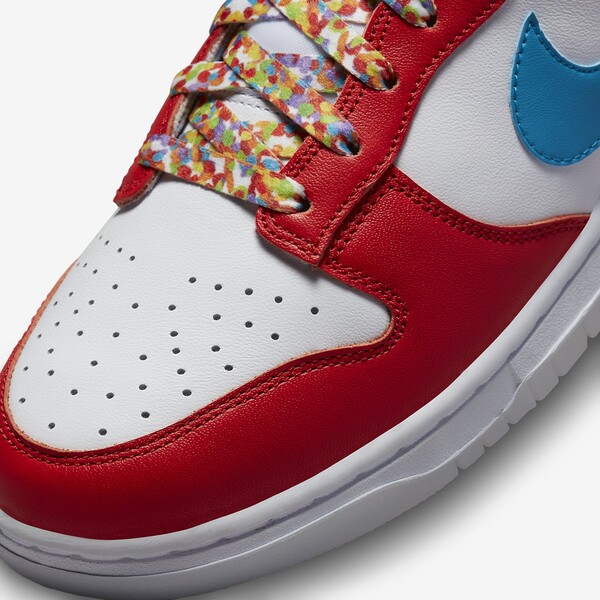 nike dunk low fruity pebbles on feet