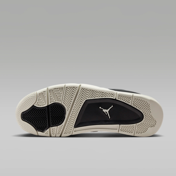 Air Jordan 4 RM "Black Light Bone" (FQ7939-001) Erscheinungsdatum