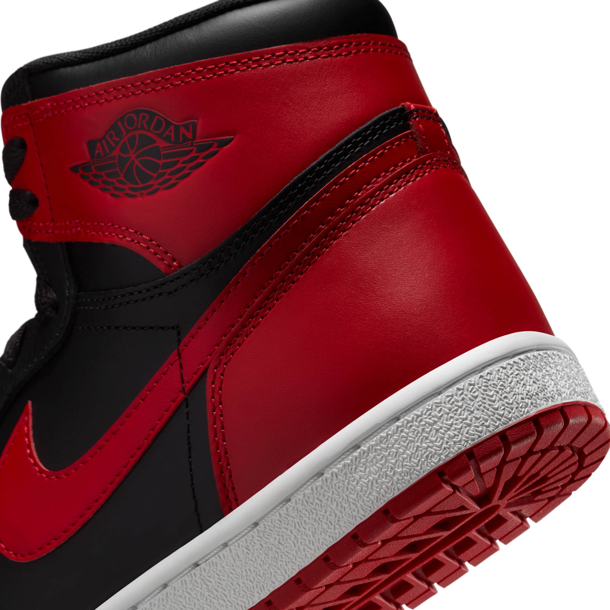 Air Jordan 1 High ’85 “Bred”