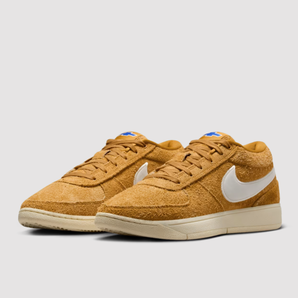 Chevrolet x Nike Book 1 "Dark Gold Leaf" (IH0890-700) Erscheinungsdatum