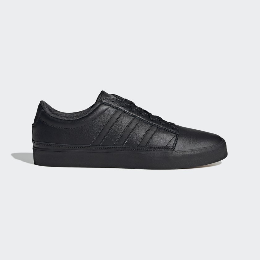 BLACK WEEK STEALS Sneaktorious