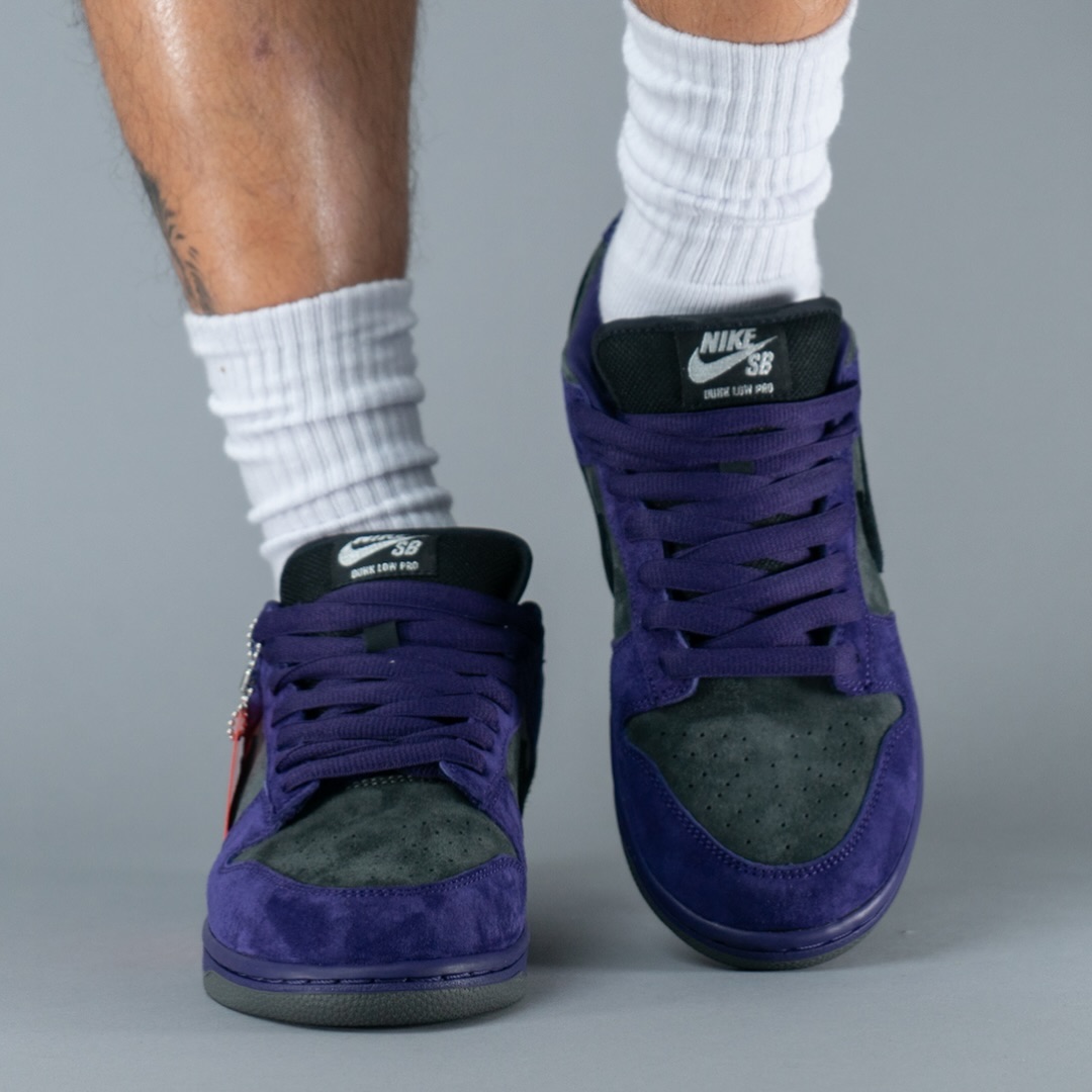 Supreme x Nike SB Dunk Low “Ink”