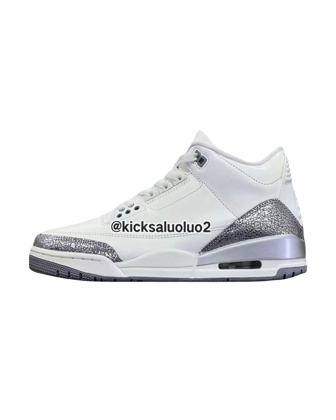 Air Jordan 3 "Metallic Silver" (W) First Look Air Jordan 3 "Metallic Silver" (W) First Look