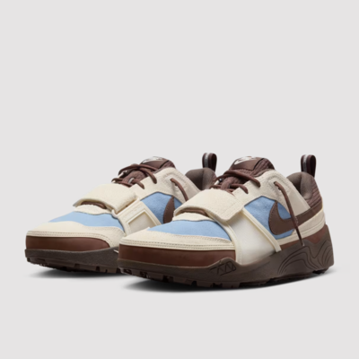 Travis Scott x Nike Zoom Field Jaxx „Leche Blue“ Releases In May Travis Scott x Nike Zoom Field Jaxx „Leche Blue“ Releases In May