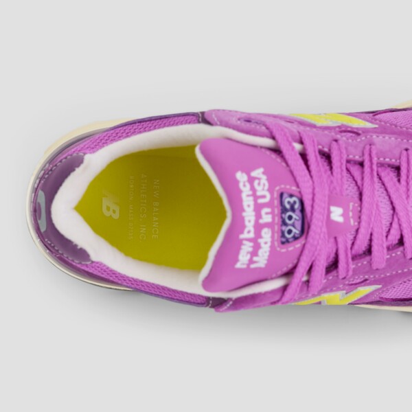 New Balance 993 "Passion Fruit" (U9934JA) Erscheinungsdatum