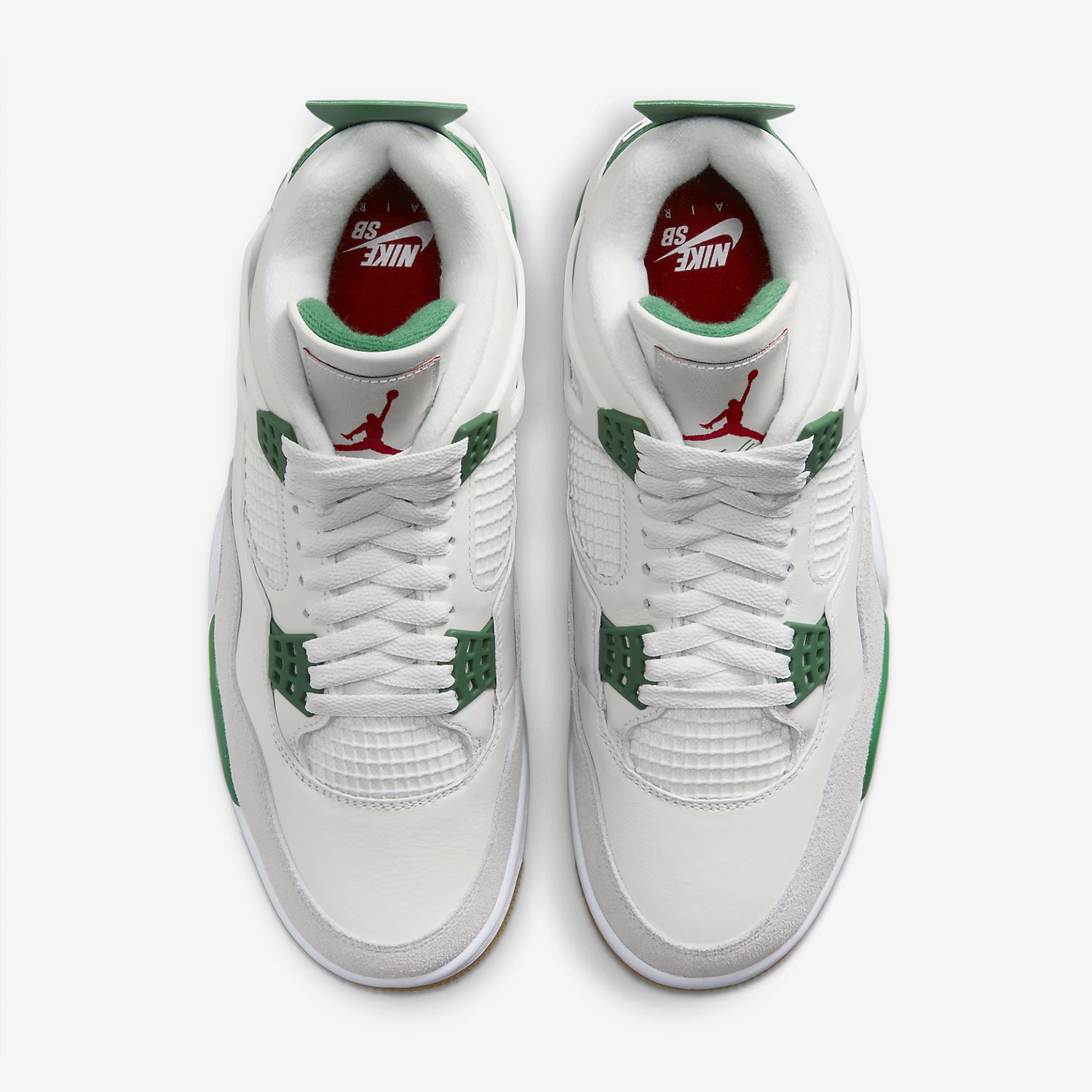 Nike SB x Air Jordan 4 “Pine Green” 3