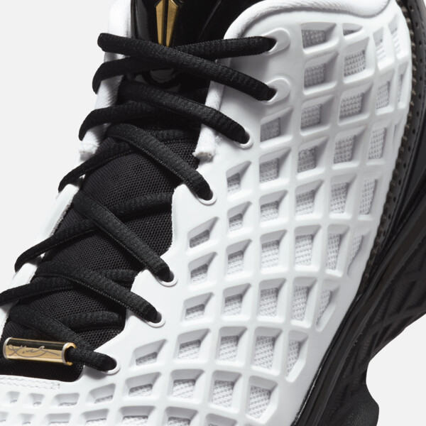 Nike Kobe 3 Low Protro "Mambacita" (IQ3916-100) Erscheinungsdatum