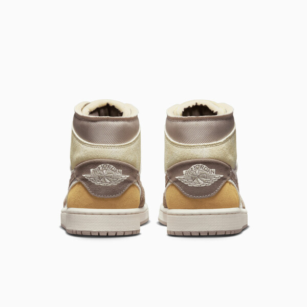 Air Jordan 1 Mid Inside Out "Taupe Haze" (DM9652-102) Erscheinungsdatum Air Jordan 1 Mid Inside Out "Taupe Haze" (DM9652-102) Erscheinungsdatum