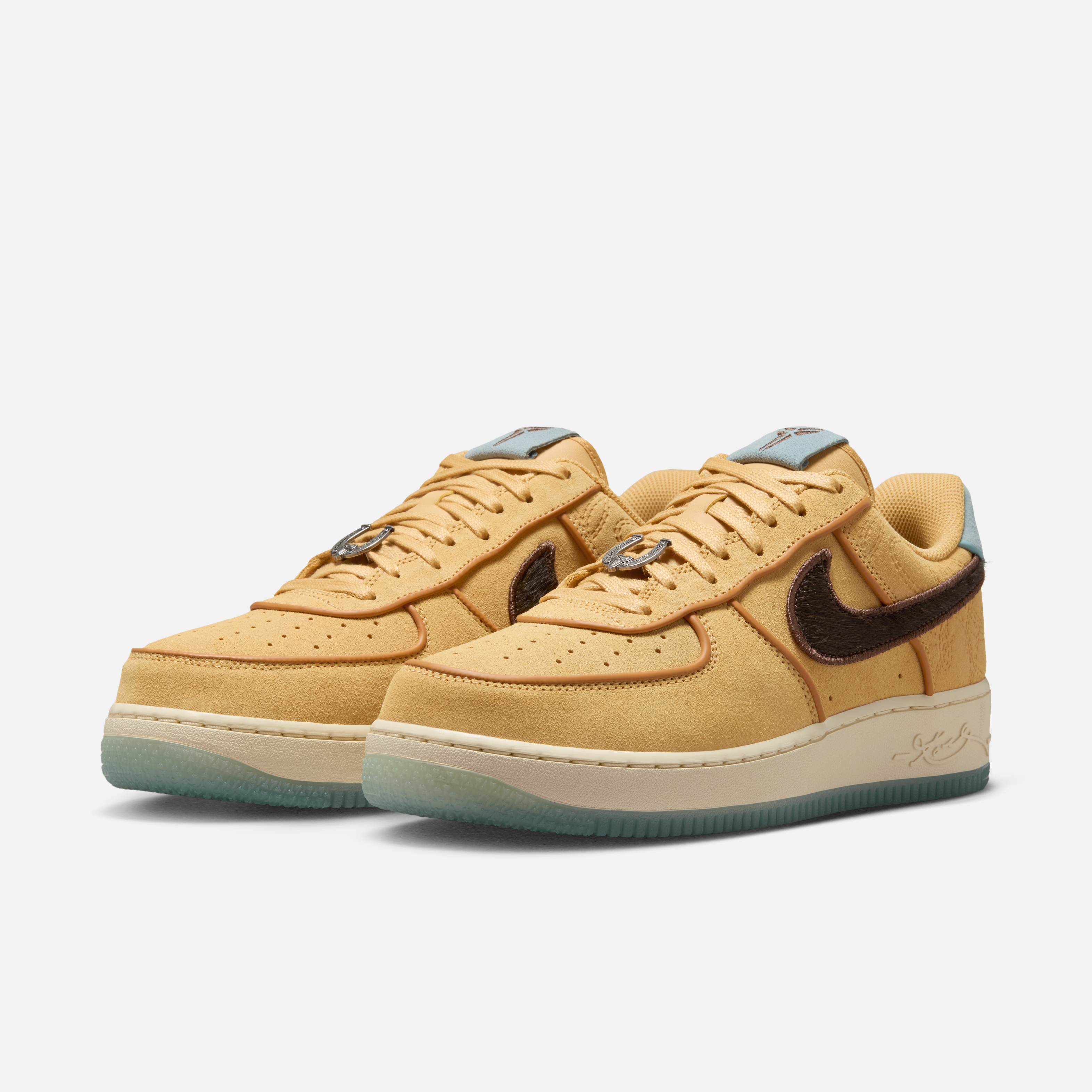 Kobe Bryant Nike Air Force 1 Low Siempre Hermanos