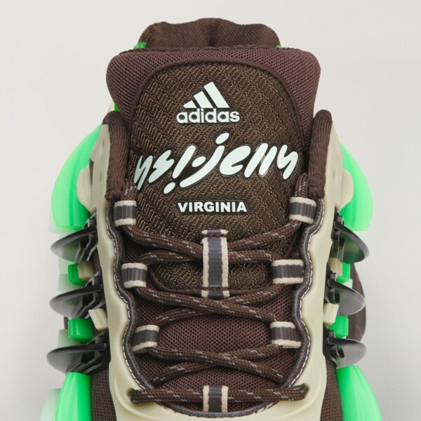 Pharrell Williams x adidas Adistar Jellyfish "Frozen Green" (KK2888) Release Date Pharrell Williams x adidas Adistar Jellyfish "Frozen Green" (KK2888) Release Date