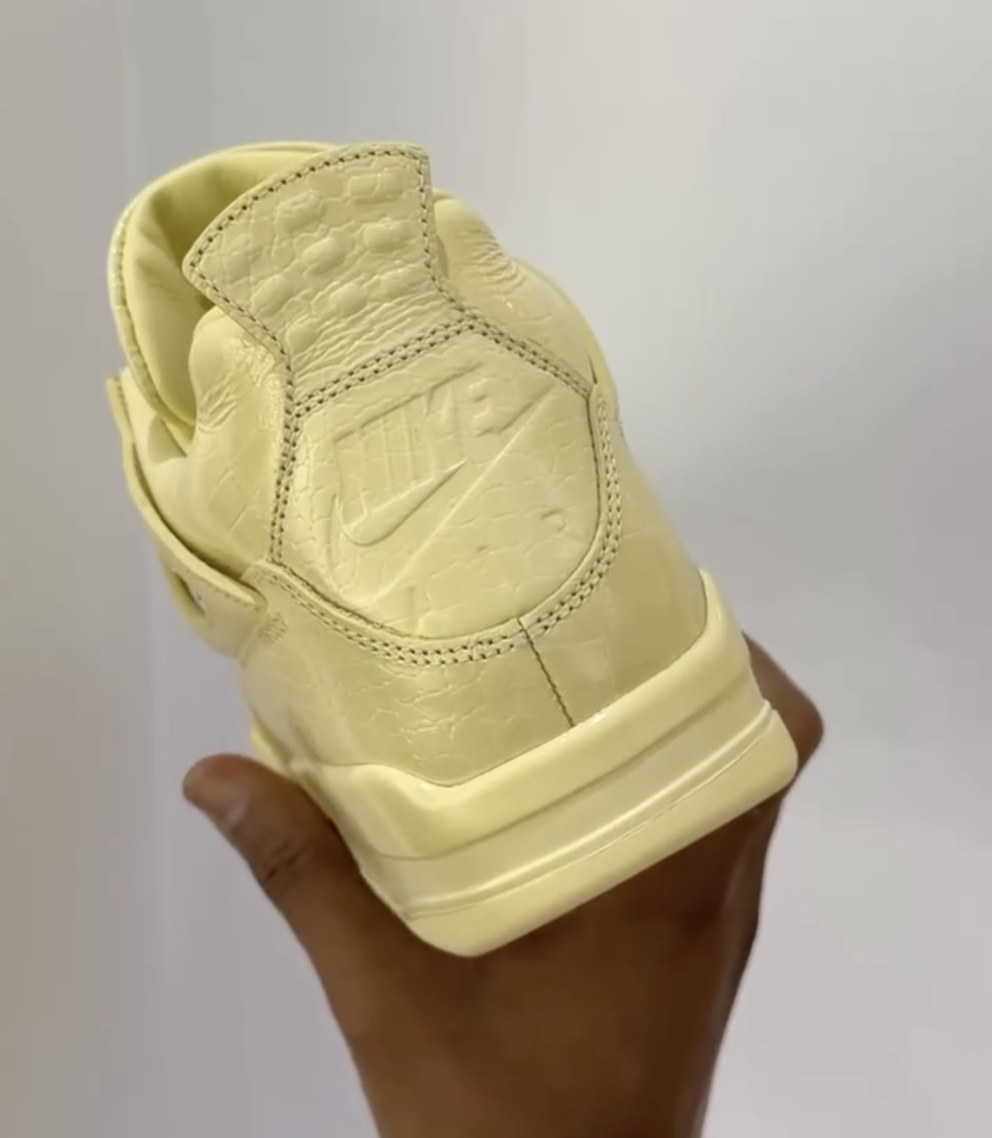J Balvin Air Jordan 4 Lemonade J Balvin Air Jordan 4 Lemonade